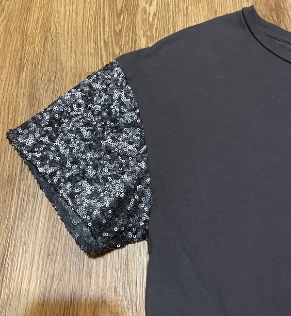 American Eagle Sequin Sleeve Top - Image 4