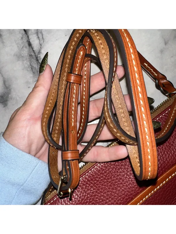 NEW Dooney & Bourke Pebble Leather Ginger Pouchette Crossbody Shoulder Bag Wine - Image 3
