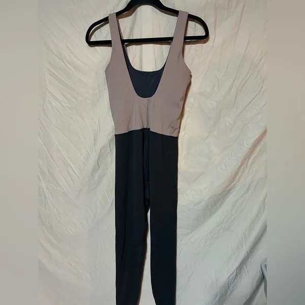 Varley Let’s Move Norwood Square Neck romper - Image 3