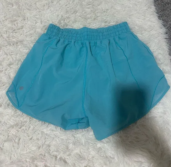 Lululemon Shorts Speed Up - Image 2