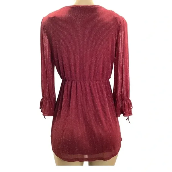 Siren Lily Maternity Shimmery Top with elastic and ties on sleeves New - Image 3
