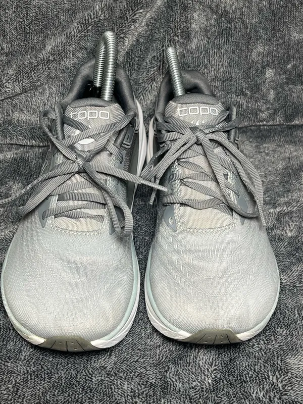 Topo Designs Topo Athletic Phantom 4 Women's 7.5 Wide Grey Running Shoes 5mm Drop W-Phantom 4 - Image 2