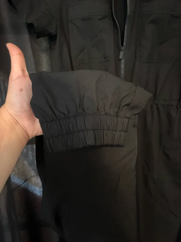 Old Navy Black Athletic Jumpsuit - Image 4