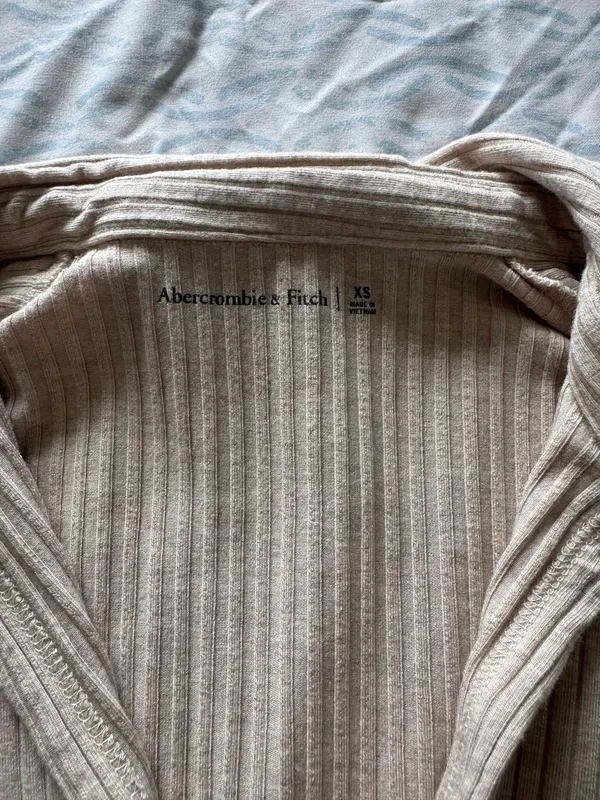 Abercrombie Top - Image 2