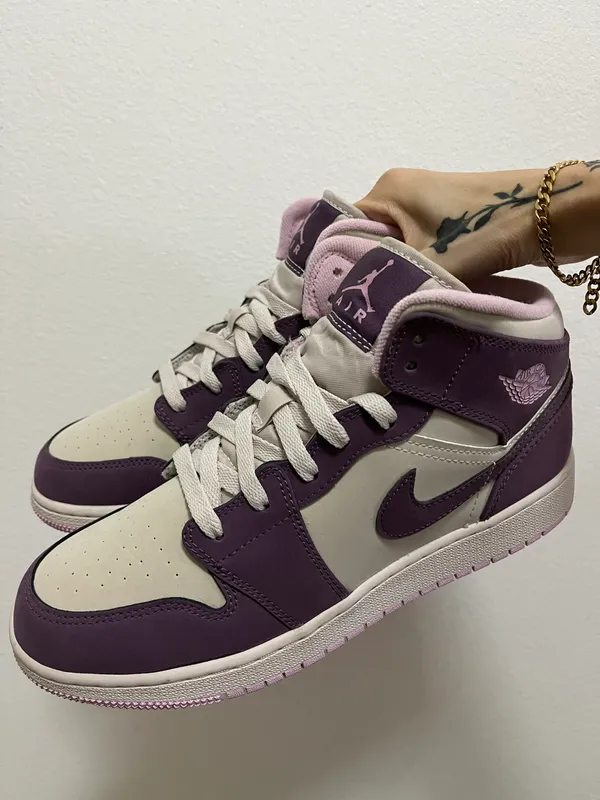 Air 1 Retro Mid GS ‘Pro Purple’ - Image 6