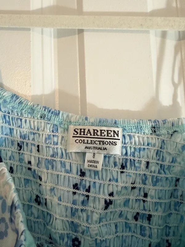 Cropped Blue Patterned Top - Image 3