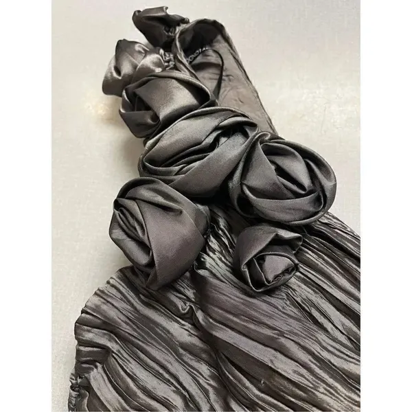 Maggy London formal gray size 8 NWT - Image 4