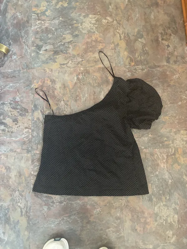Maeve Anthropologie Polka Dot One-Shoulder Top - Image 3