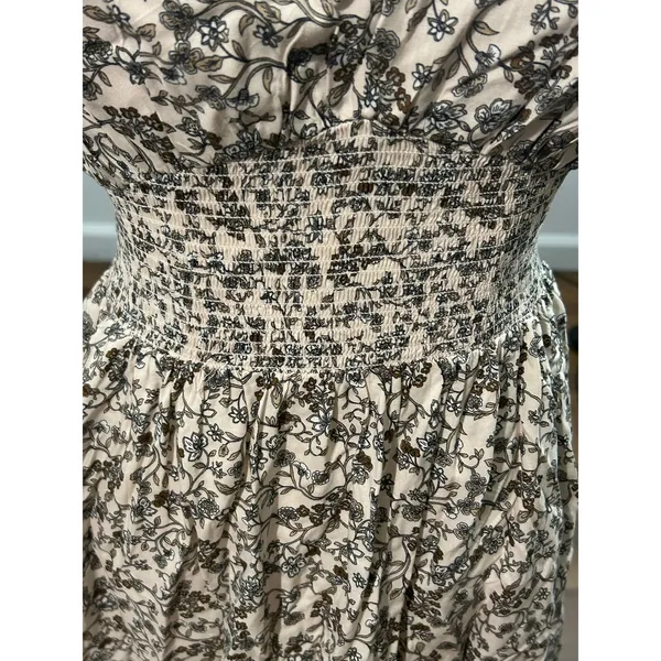 Old Navy brown floral maxi dress flattering Small Flowy - Image 6