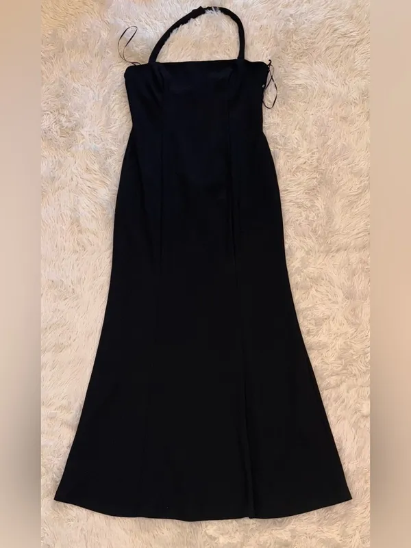 NEW ELLIATT Selena Sleeveless halter Midi Black Dress sz M - Image 5