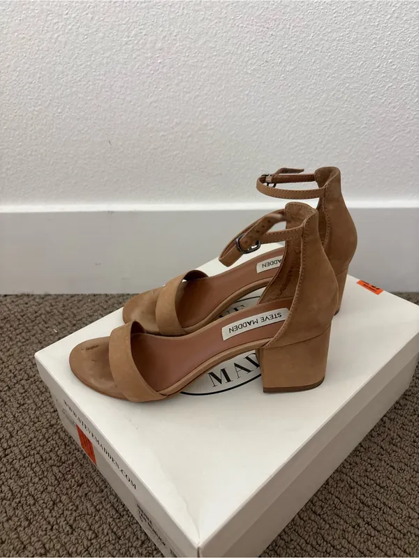Steve Madden Irenee Heeled Sandal - Image 4
