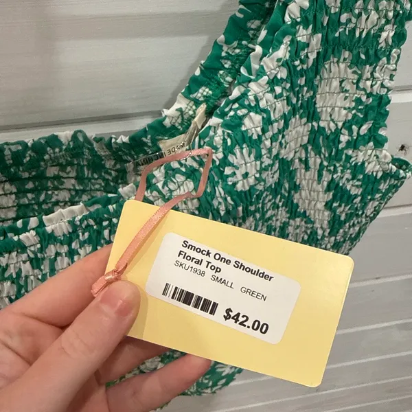NWT Entro Green Floral Ruffle Tank Top - Image 3