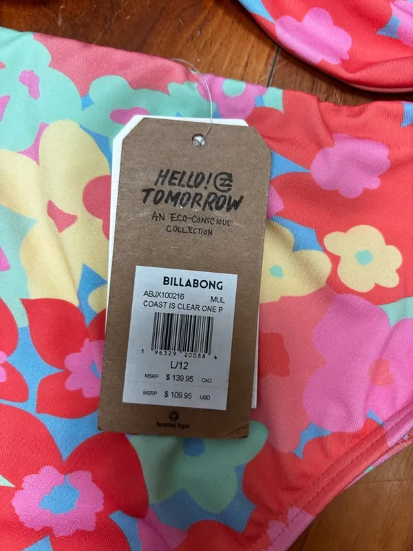 Billabong Coast Is Clear One Piece swimsuit in a multi-colored floral print L - Image 7