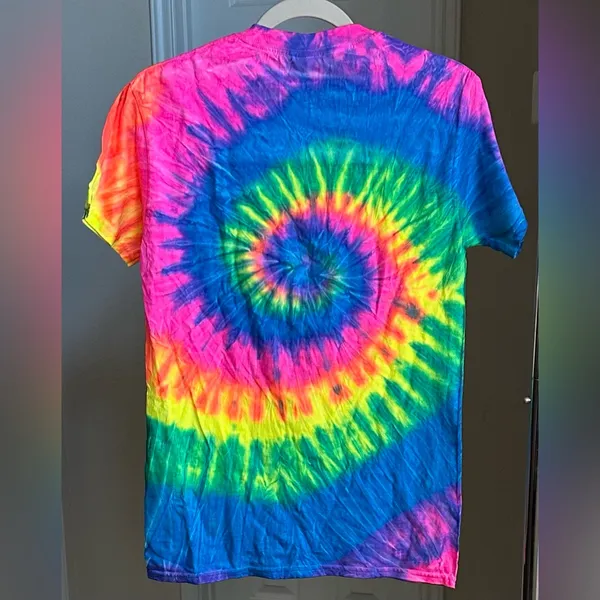 Rainbow Sandals Colortone Tie-Dye North Carolina T-Shirt NWT - Image 2