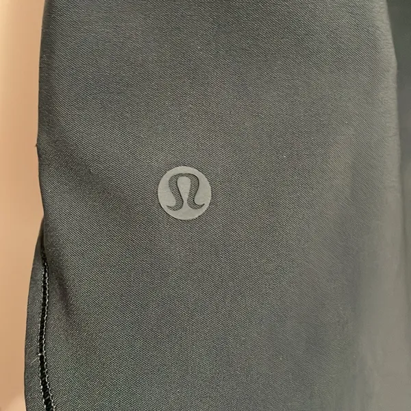 Lululemon on the Fly High Rise Skirt Gravity Athleisure Minimalist Travel - Image 4