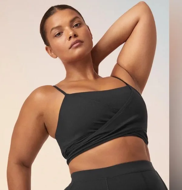 Alo Yoga Airbrush Enso Black Cool Crossover Bra - Image 4