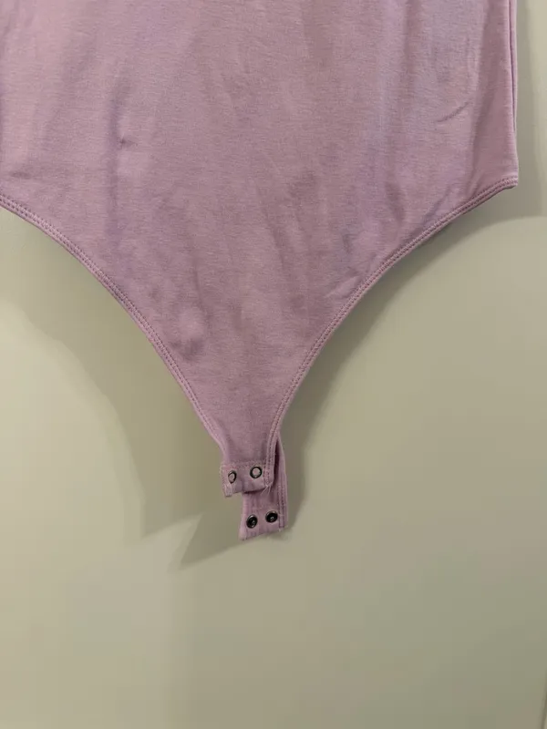Abercrombie Pink Bodysuit - Image 4