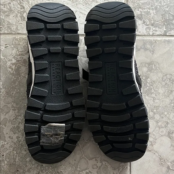Kenneth Cole Reaction Kuerq EZ Mary Jane Sneakers in Black Knit, Size 5 - Image 8