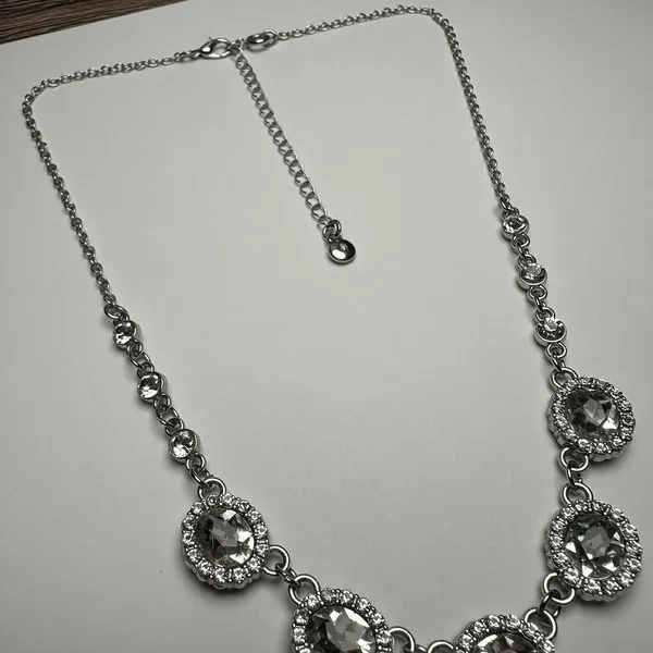 Roman Clear Rhinestone Silver Tone Necklace Signed RMN Adjustable Length - Image 13