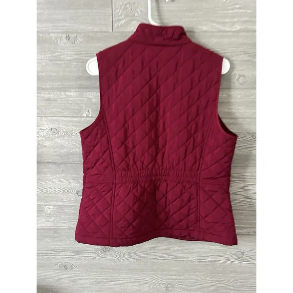 talbots women’s M lined puffer quilted zipper vest,‎ fuchsia color, lightweight - Image 2