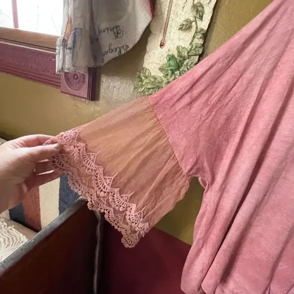 7th Ray size XL boho USA made lace bell sleeves. - Image 7