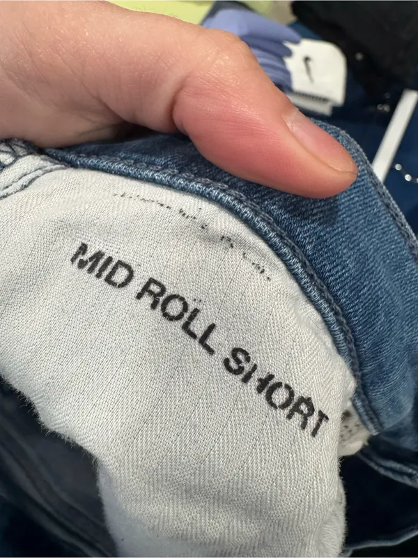 7 For All Mankind Jean Shorts - Image 7
