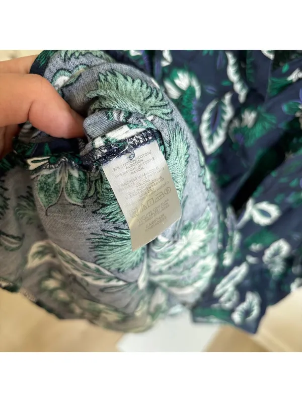 Loft EUC Women's Floral Shirred Tie Neck Blouse Long Sleeve Blue Size L - Image 5