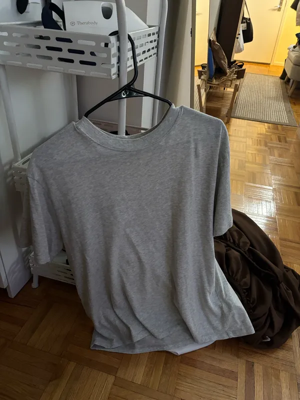Abercrombie tee - Image 3