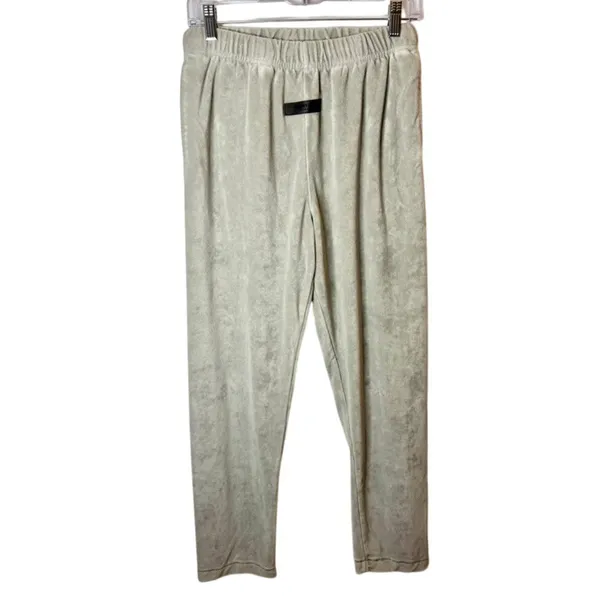 Fear of God Essentials Women's Resort Terry Jogger Pant in Seal Gray sz. S - Image 2