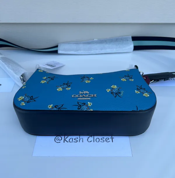 Coach Jes Baguette With Floral Bow Print - Image 4