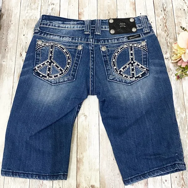 Miss Me JP5091BM Bermuda Peace Out Studded Low Rise Denim Jean Shorts 25 - Image 3
