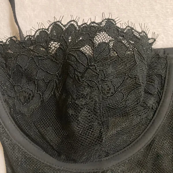 SKIMS Femme Lace Balconette Corset M - Image 4