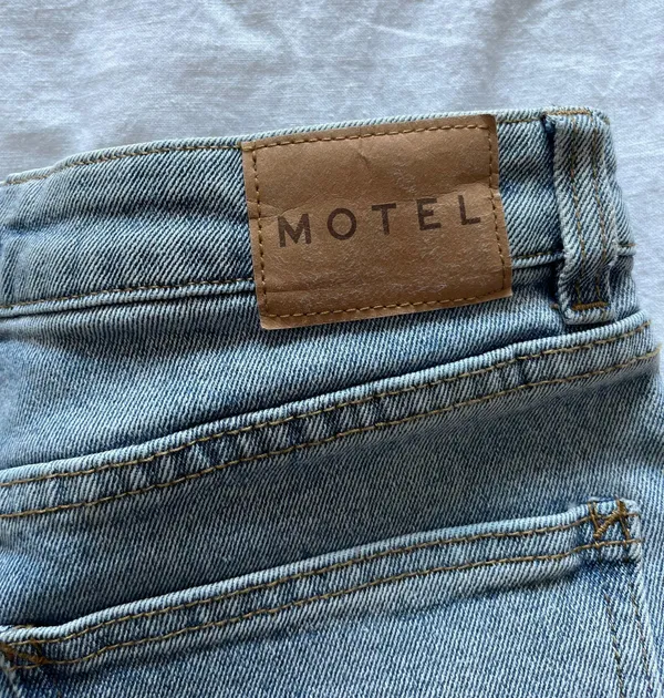 Motel Rocks Light Wash Jeans - Image 3