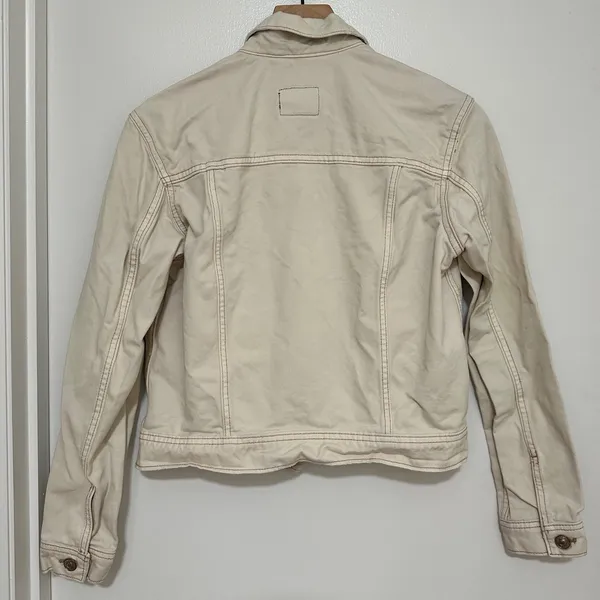 American Eagle | Women's Neutral Cream Denim Short Trucker Jacket, Size XS‎ - Image 2