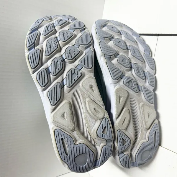Hoka Women’s Clifton 9 - Image 5