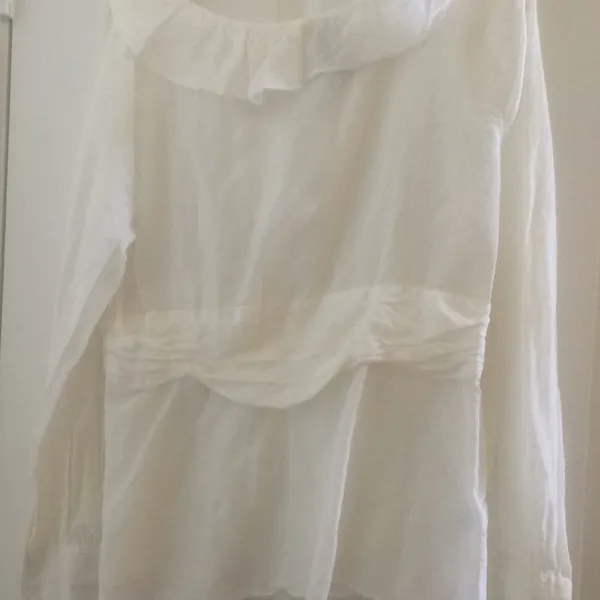 FINAL MARKDOWN LOVELY ladies blouse large White - Image 5