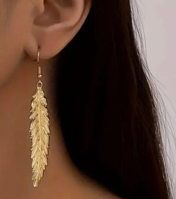 Gorgeous 14K Gold Plated Feather Shaped Dangle Earrings - Image 2