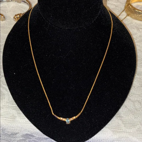 Gold tone Necklace with Blue Gemstone 18” - Image 3