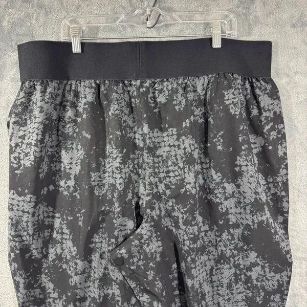 NWT Torrid Happy Camper Abstract Black Gray Print Pants 3X - Image 11