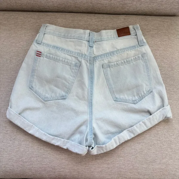 BDG Mom High Rise Denim Shorts Size 28 Light Wash Rolled Cuff Urban Outfitters - Image 2