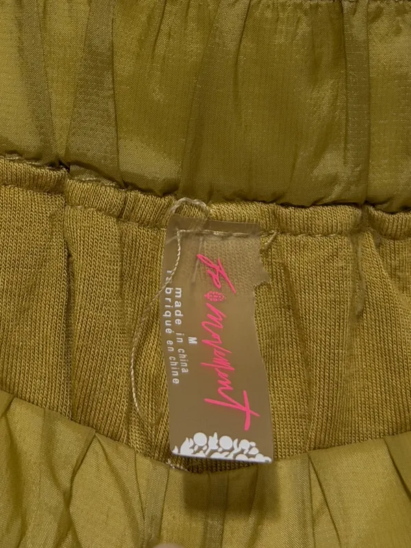 Free People Movement Sunshine bubble hem shorts size medium - Image 3