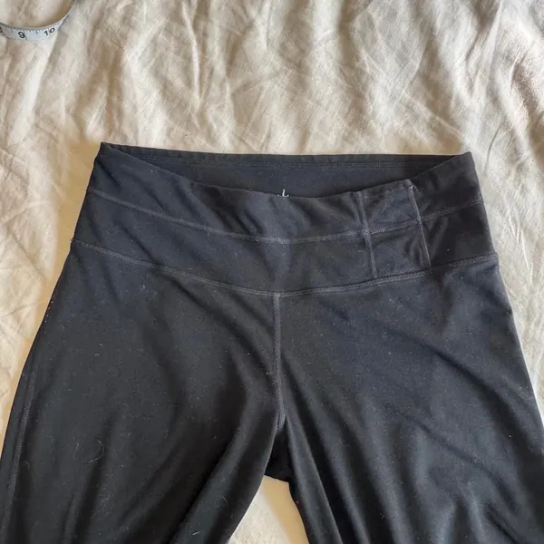 Vintage Y2K prAna Black Cropped Flare Yoga Pants Leggings L Low Rise 00s - Image 2