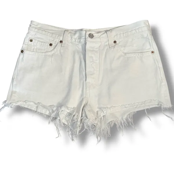 Levi’s 501 distressed buttonfly cut off denim shorts - Image 5