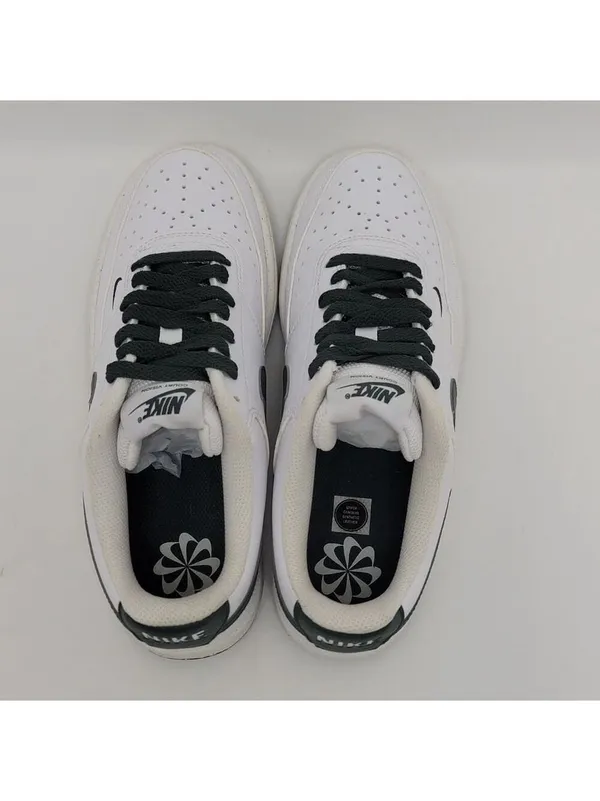 Women's Nike Court Vision Low White Green Sneakers Size 7.5 FV9952-101 - Image 7