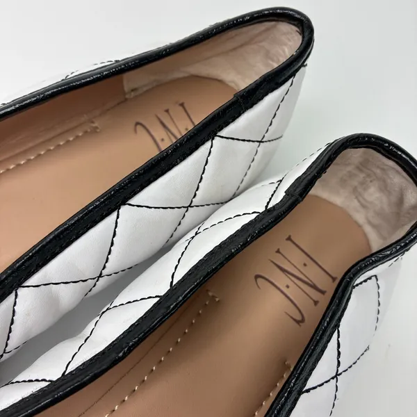 I.N.C. International Concepts White Black Quilted Flats Synthetic Womens sz 9.5 - Image 3