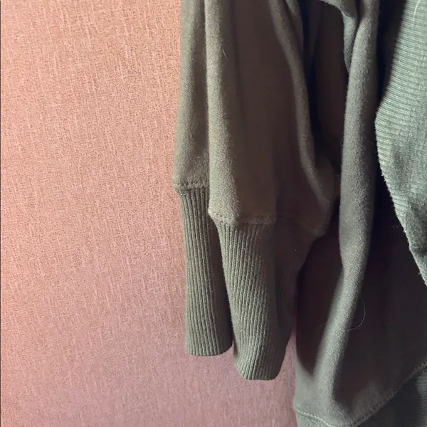 FINAL MARKDOWN Allyson Whitmore Green open front flyaway jacket 2x - Image 2