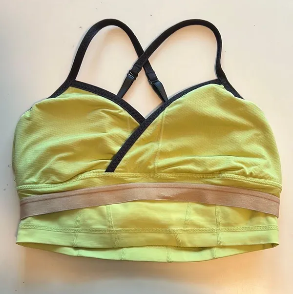 Lululemon Sports Bra 8 - Image 3
