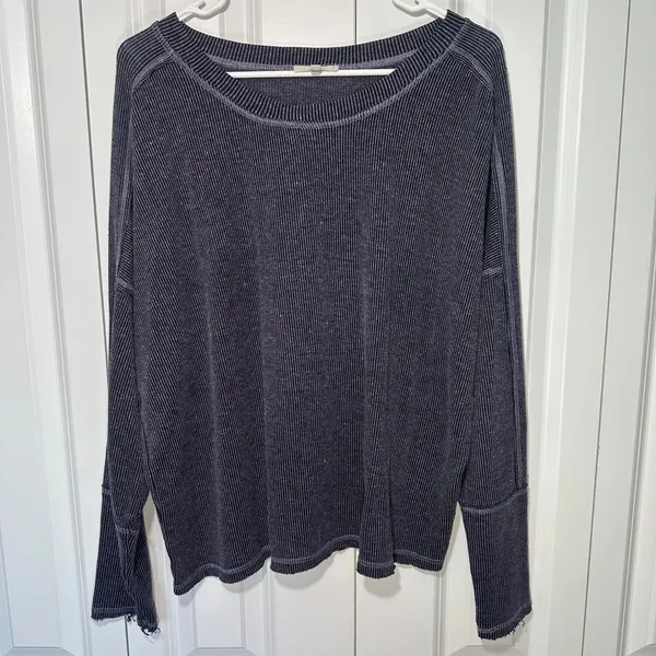 Easel Ribbed Knit Top Medium Striped Grey Long Sleeve Oversized Exposed Seam - Image 2