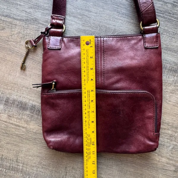 Fossil Burgundy Lamb Hide Leather Crossbody Messenger Bag ZB5524 Brass Key Charm - Image 5