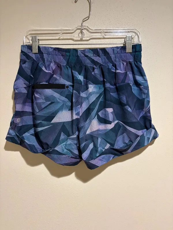 Lululemon Spring Break Away Short Pretty Prism Multi - Image 5